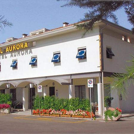 Hotel Aurora Тревизо Екстериор снимка
